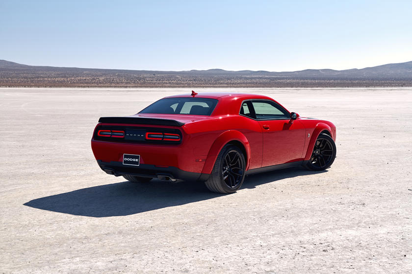 Here S What S New For The 2020 Dodge Challenger Carbuzz