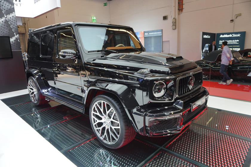 Brabus G V12 900 Is A G Class Of Epic Proportions Carbuzz