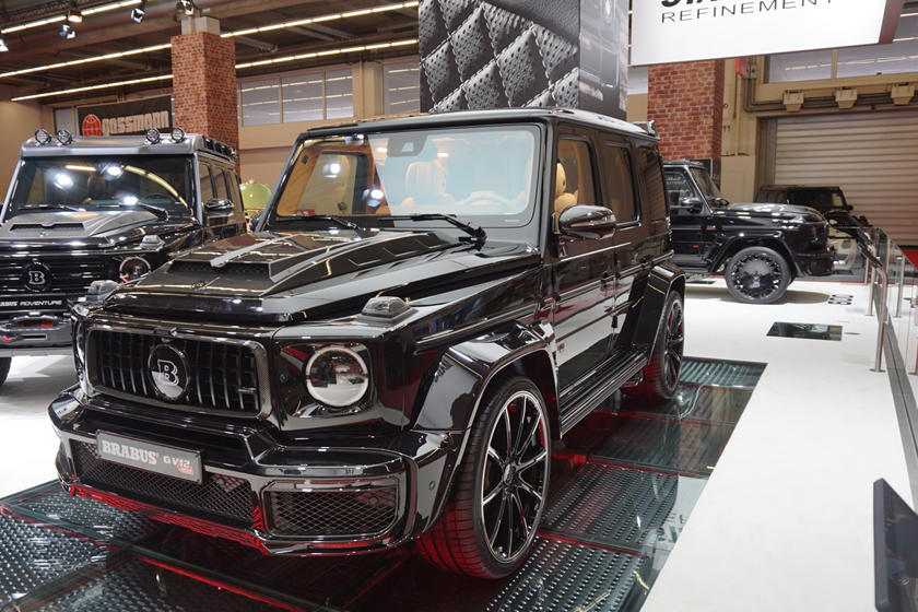 Brabus G V12 900 Is A G Class Of Epic Proportions Carbuzz