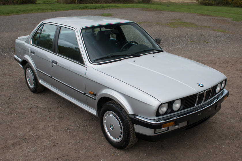 BMW Collectors Will Fight Over This 1986 E30 | CarBuzz