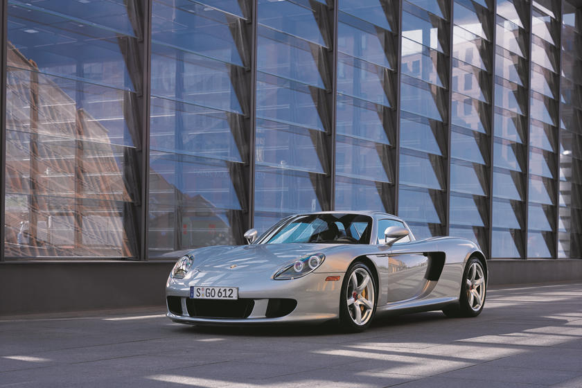 Is The Porsche Carrera GT The Most Dangerous Road Car Ever Made? | CarBuzz
