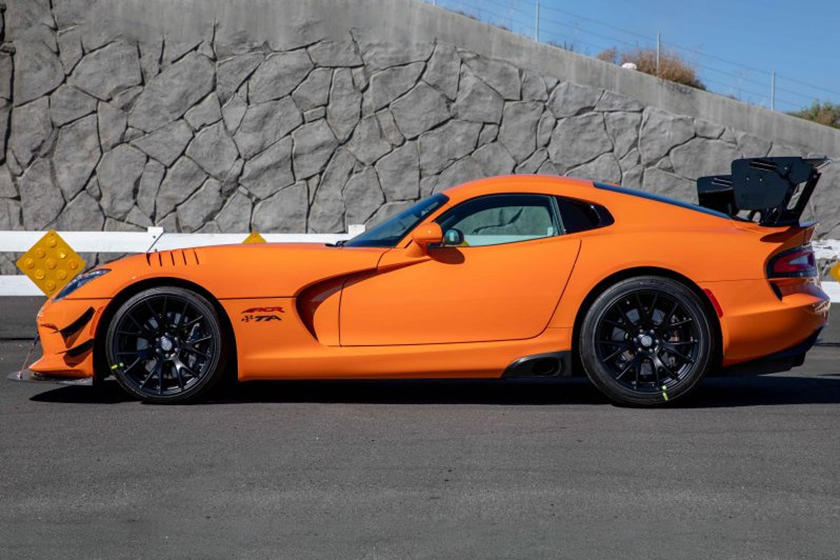 Incredibly Rare One Of Ten Dodge Viper Is Practically Brand New Carbuzz