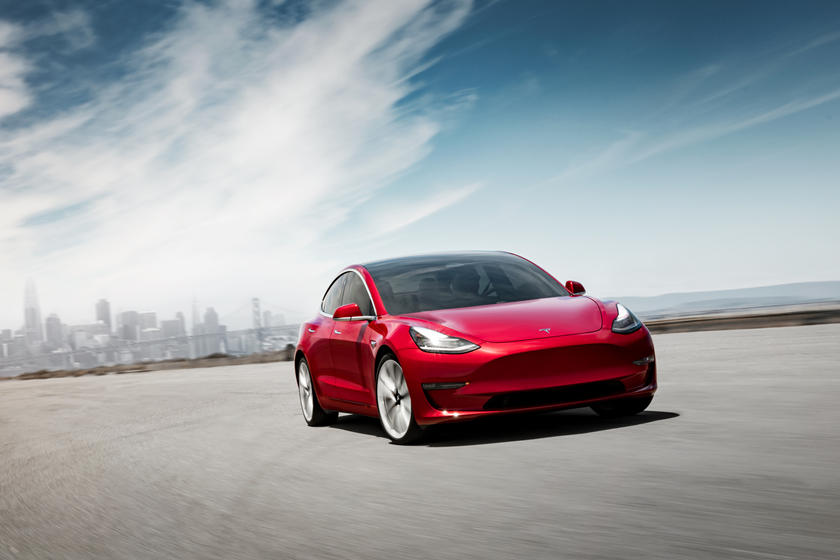 2017-2021 Tesla Model 3 Vue avant Conduite