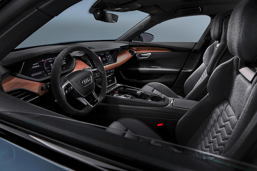 verzoek Normaal Vergelijken The Audi e-tron GT Has Some Truly Special Wheels | CarBuzz