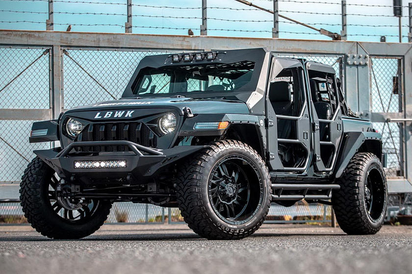 Liberty Walk Makes Jeep Wrangler Look Awesome | CarBuzz