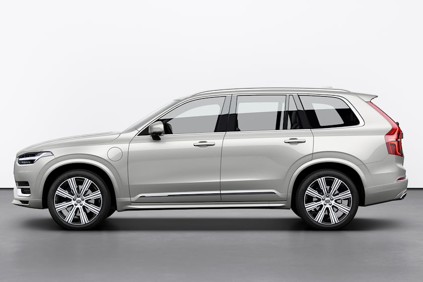 2021-2022 Volvo XC90 Recharge Side View