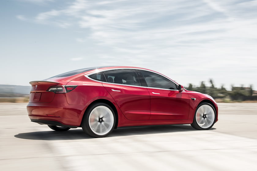 2017-2022 Tesla Model 3 Side View Driving