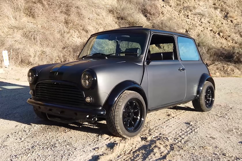 Vroegst instructeur vervolging Can You Turn a Classic Mini Into A Luxury Sports Car? | CarBuzz