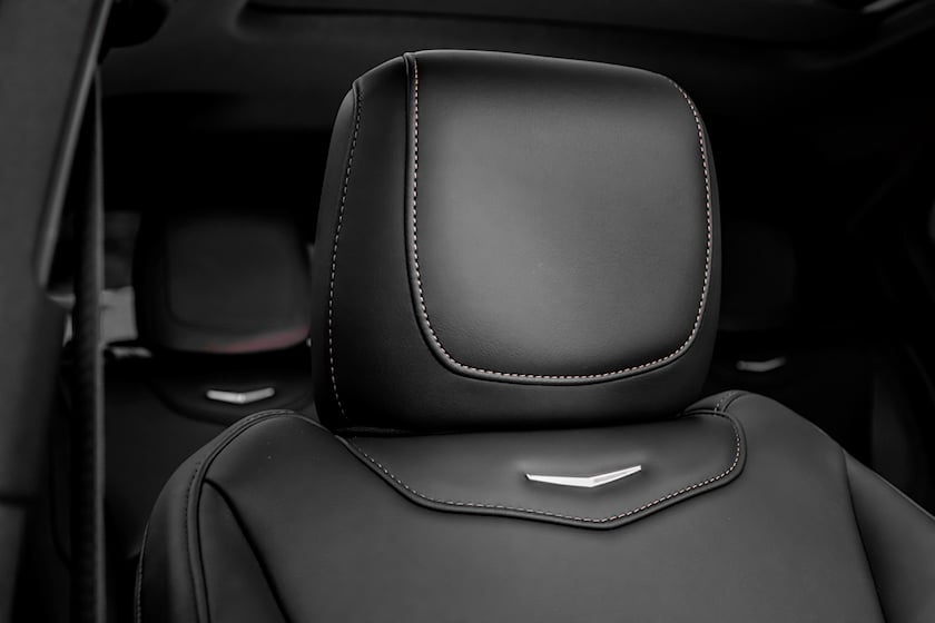 2019-2022 Cadillac XT4 Seat