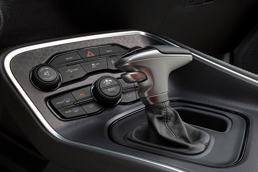 Simulated Gear Shifts Coming To Electric Dodge And Alfa Romeo Models