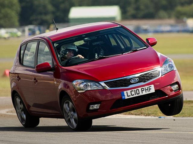 Hare Cape vant The Kia Cee'd Tom Cruise Tamed In Top Gear Is Up For Sale | CarBuzz