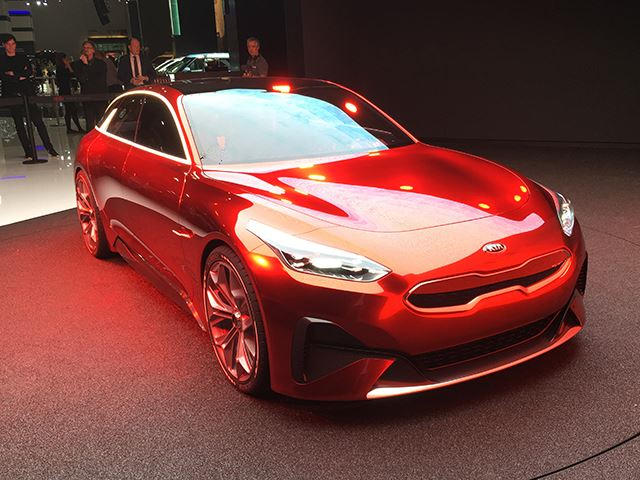 The Stunning Kia Proceed Concept Poses For Frankfurt | CarBuzz