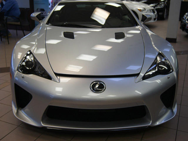 That Didn T Take Long First Lexus Lfa For Sale On Ebay Carbuzz